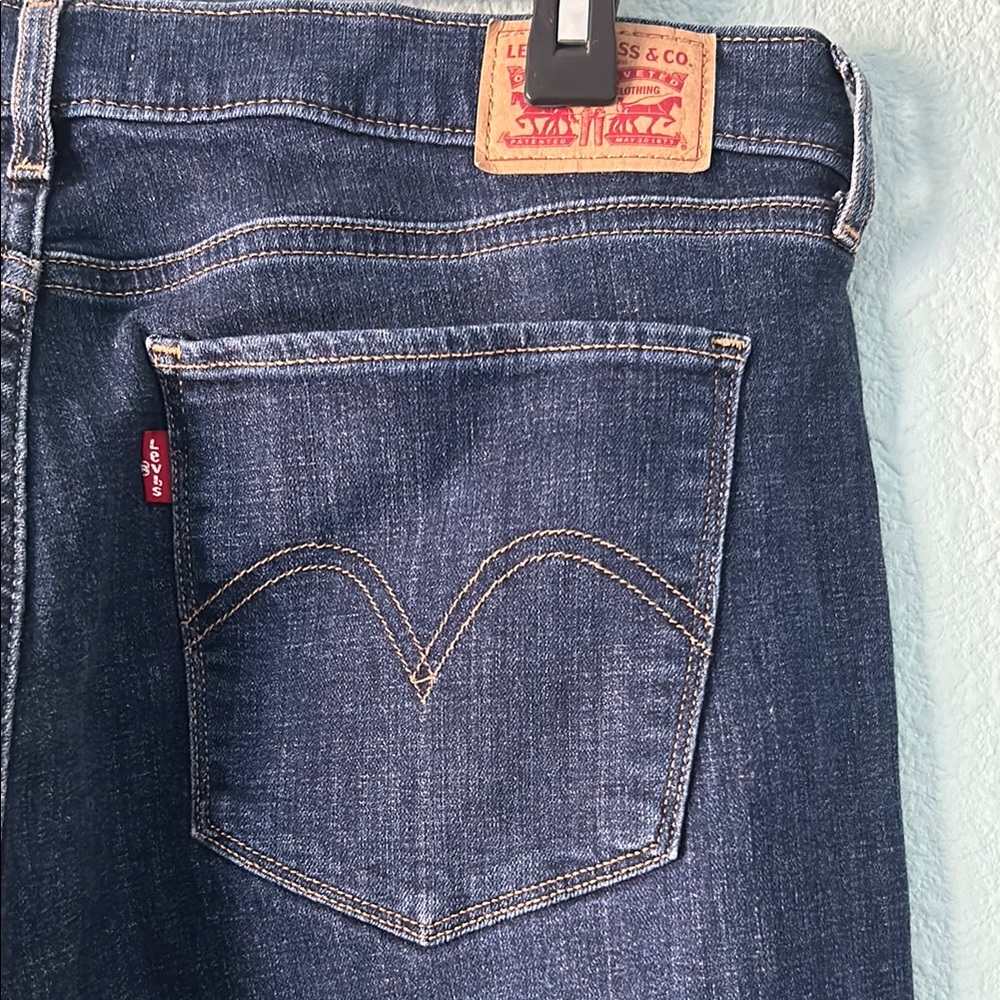 Levi’s Classic Straight Leg Jeans Size 32 - Picture 7 of 10